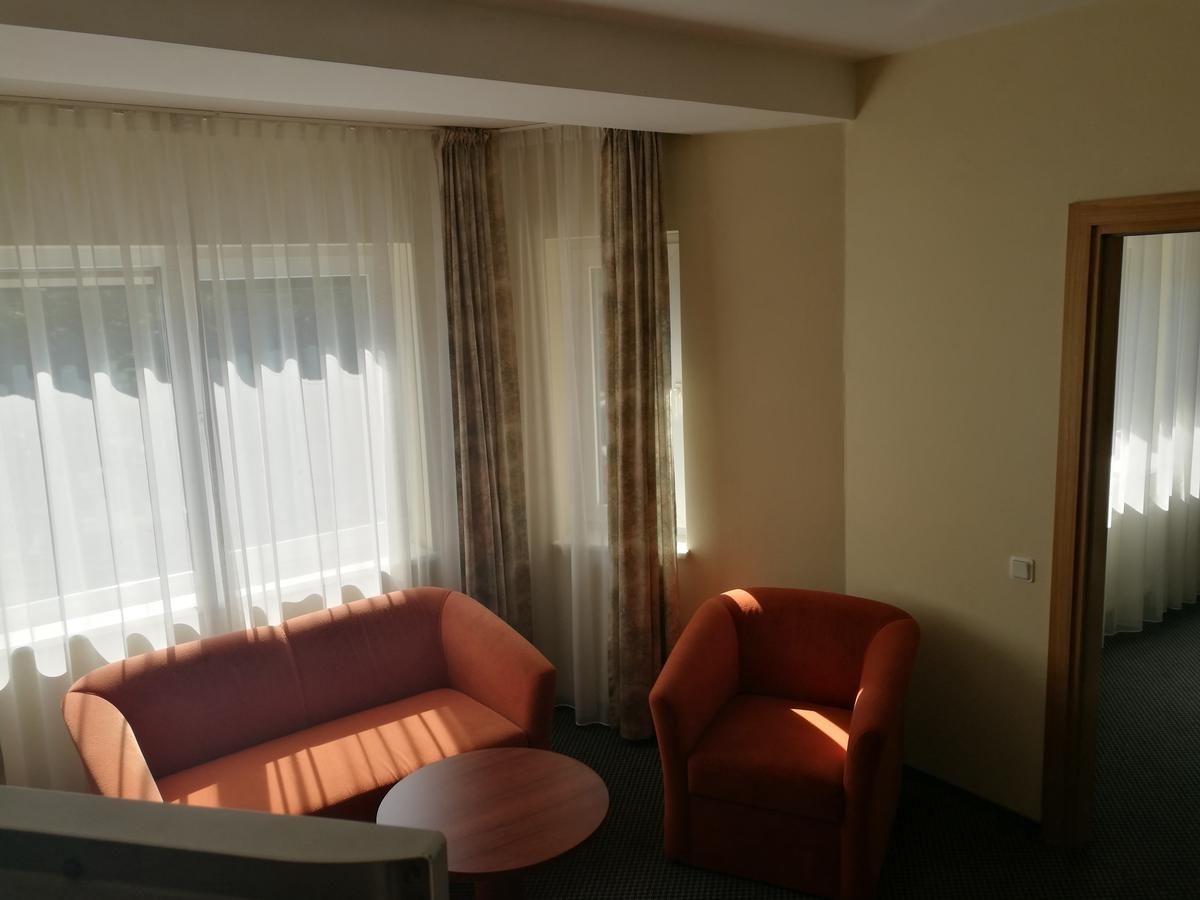 Отель Hotel Promenada Клайпеда-10